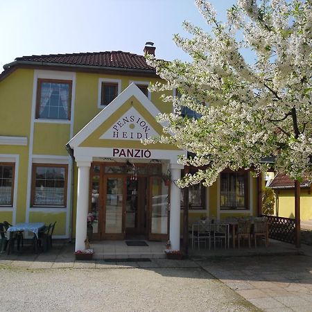 Pension Heidi Lenti Bagian luar foto