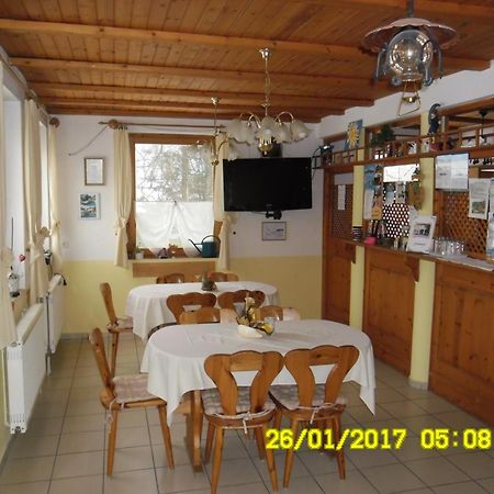 Pension Heidi Lenti Bagian luar foto