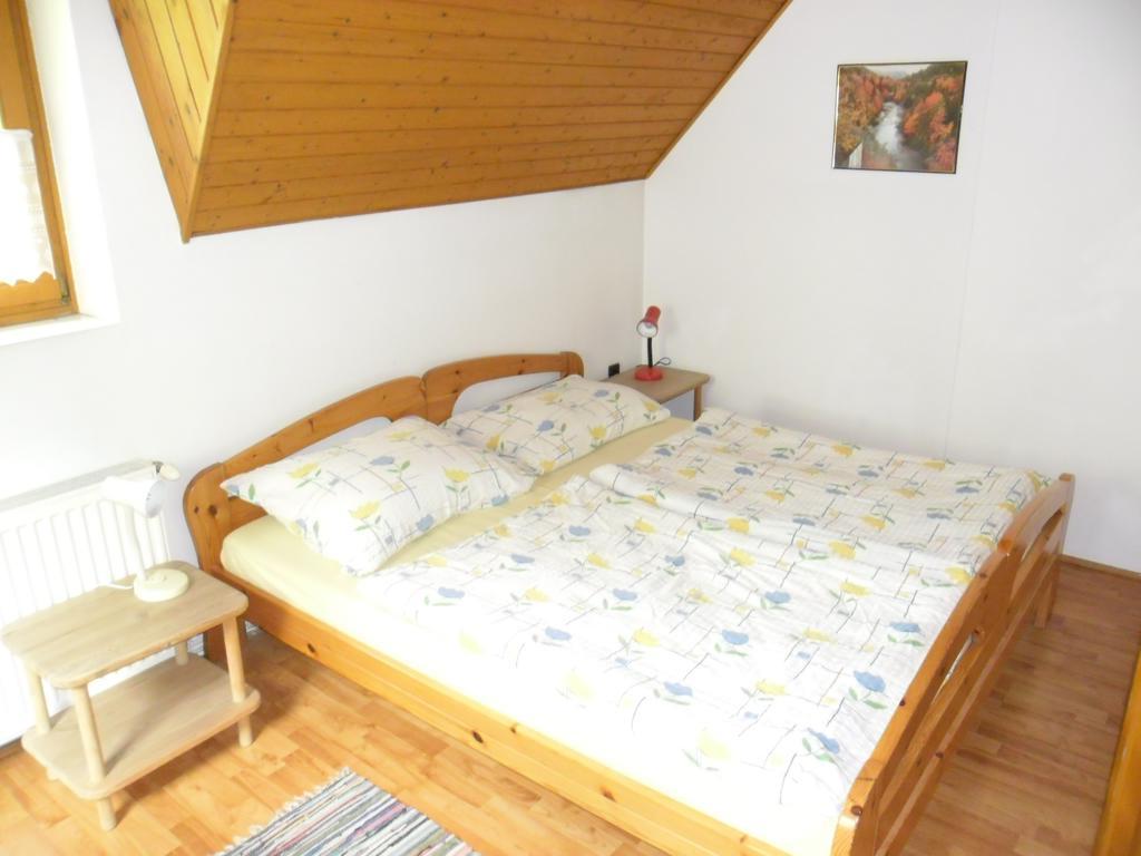 Pension Heidi Lenti Bagian luar foto
