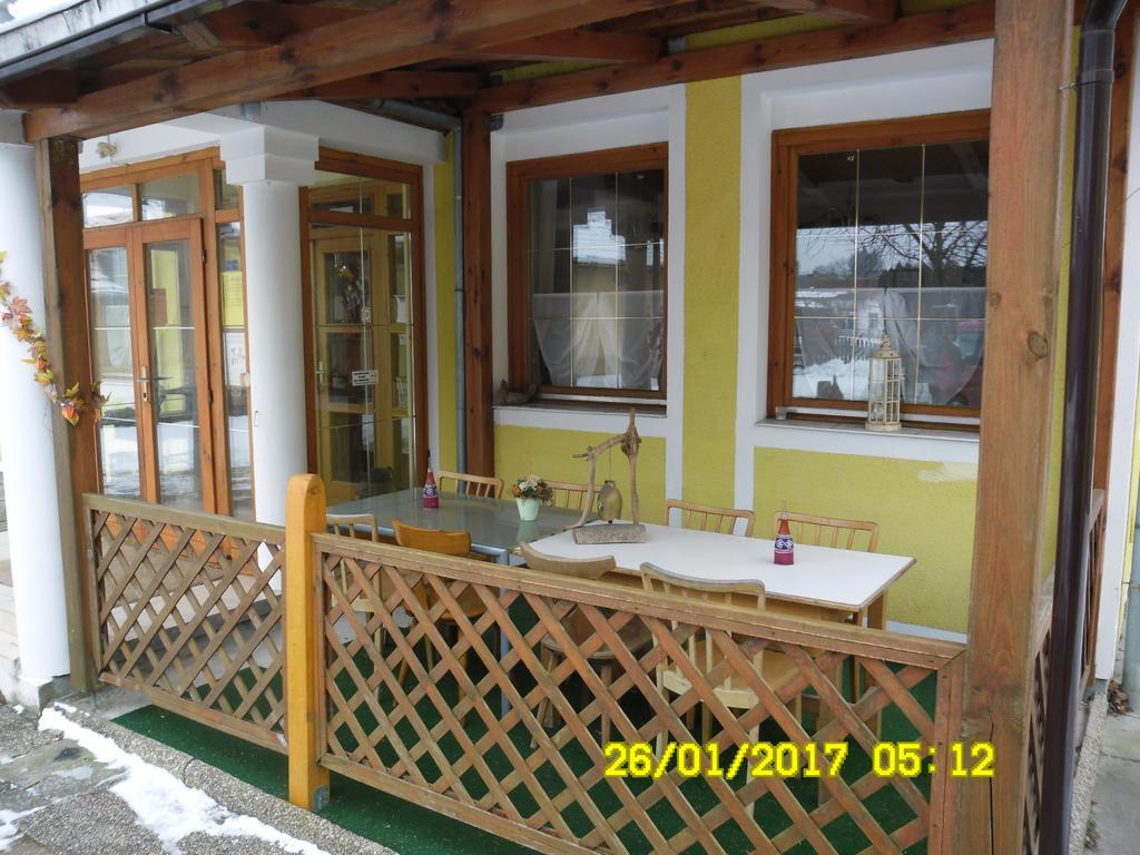 Pension Heidi Lenti Bagian luar foto